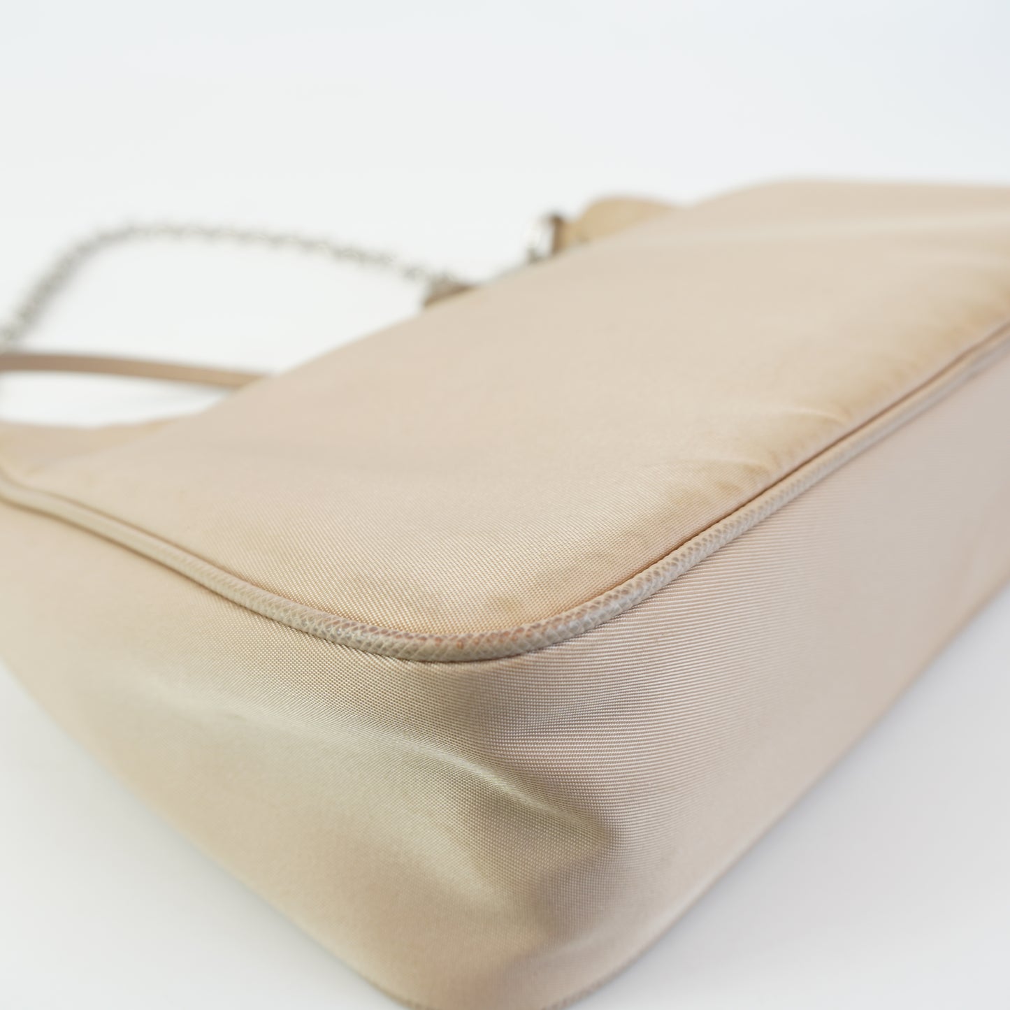 Prada Re-Edition 2005 Nylon Beige
