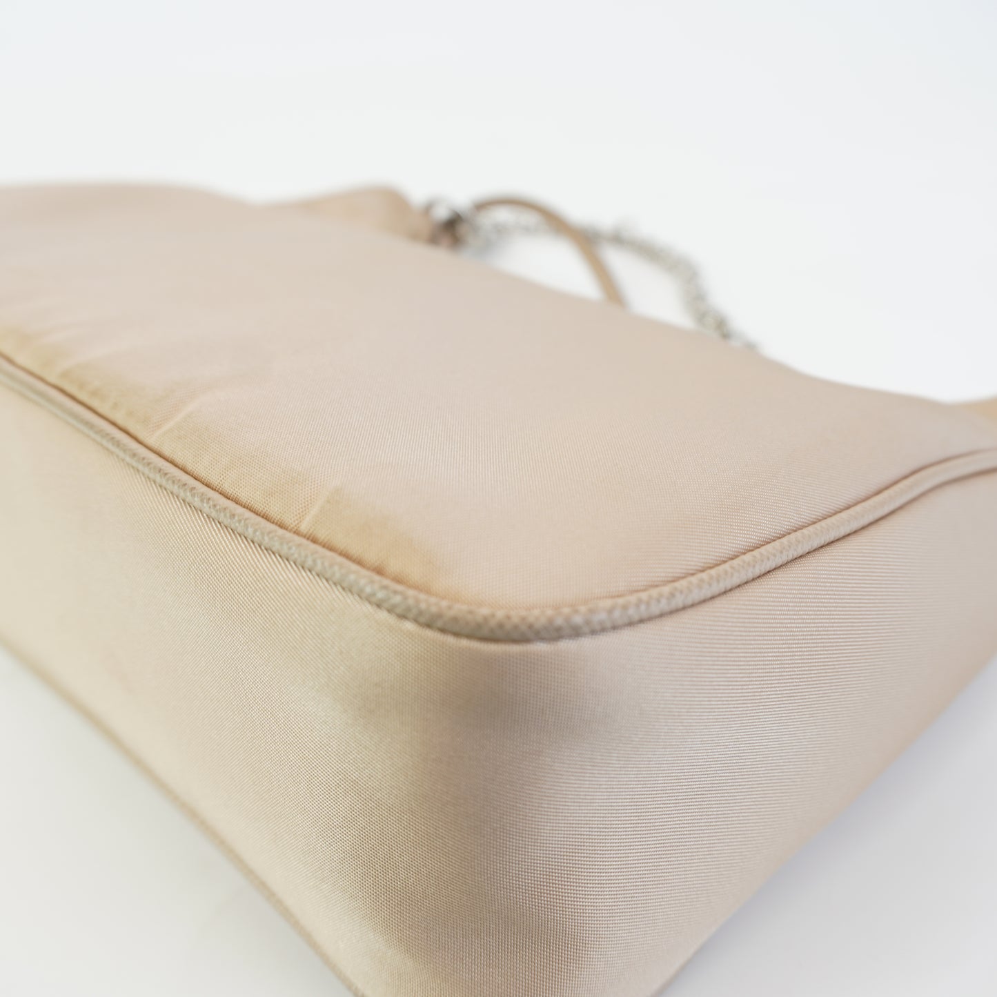 Prada Re-Edition 2005 Nylon Beige