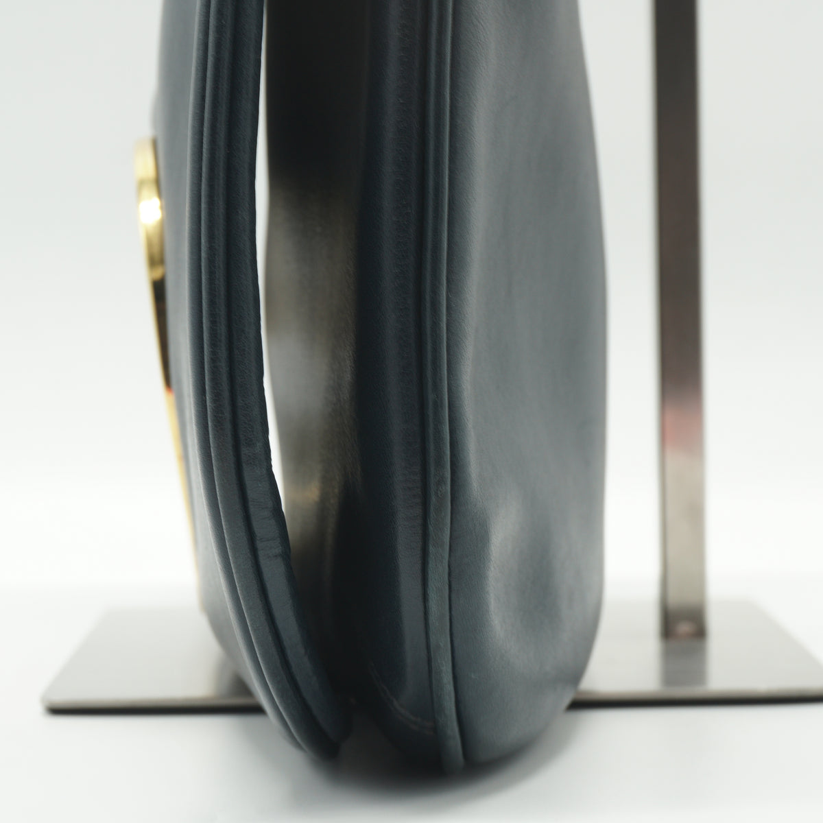 Gucci Blondie medium dark navy blue GHW