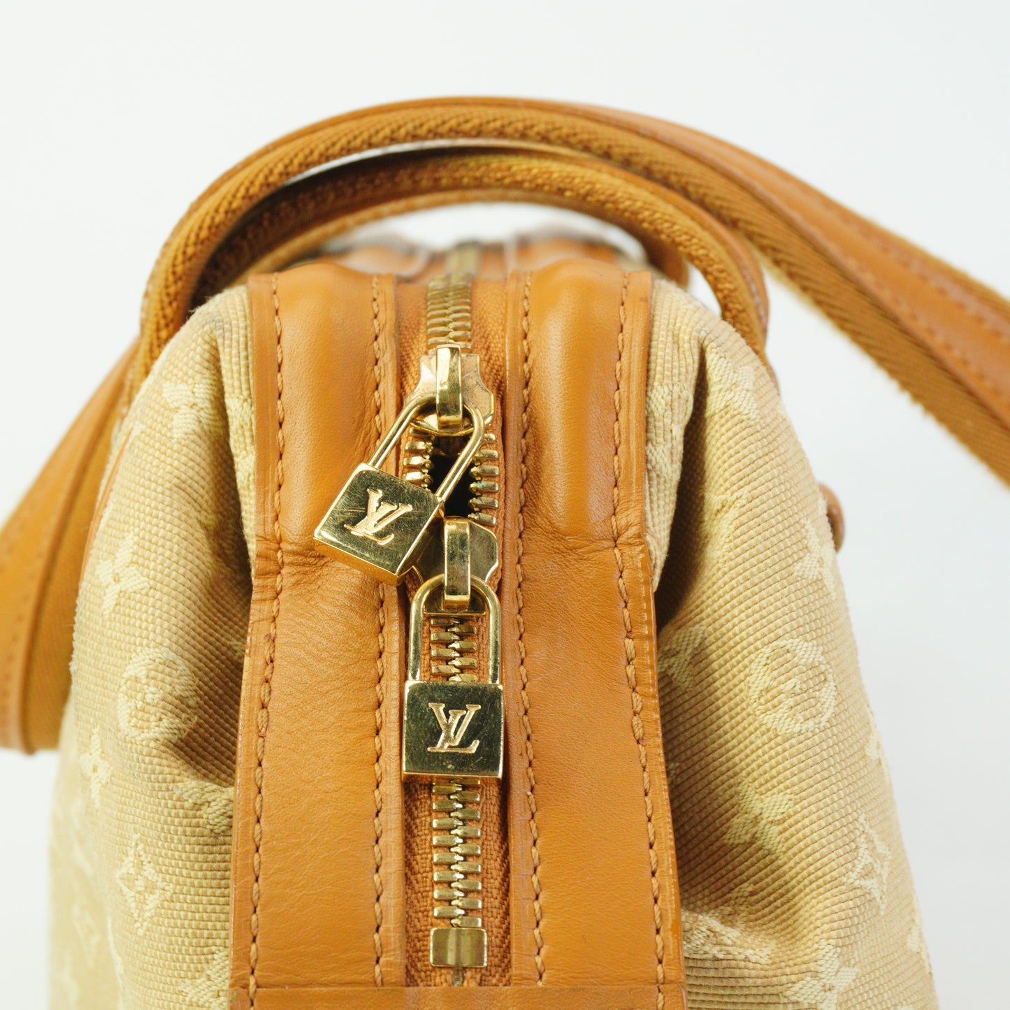 Louis Vuitton	Mini Lin Josephine PM Handbag GHW