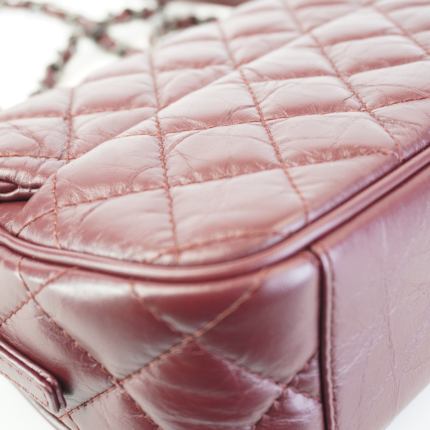 Chanel	Classic Flap Burgundy Small MHW