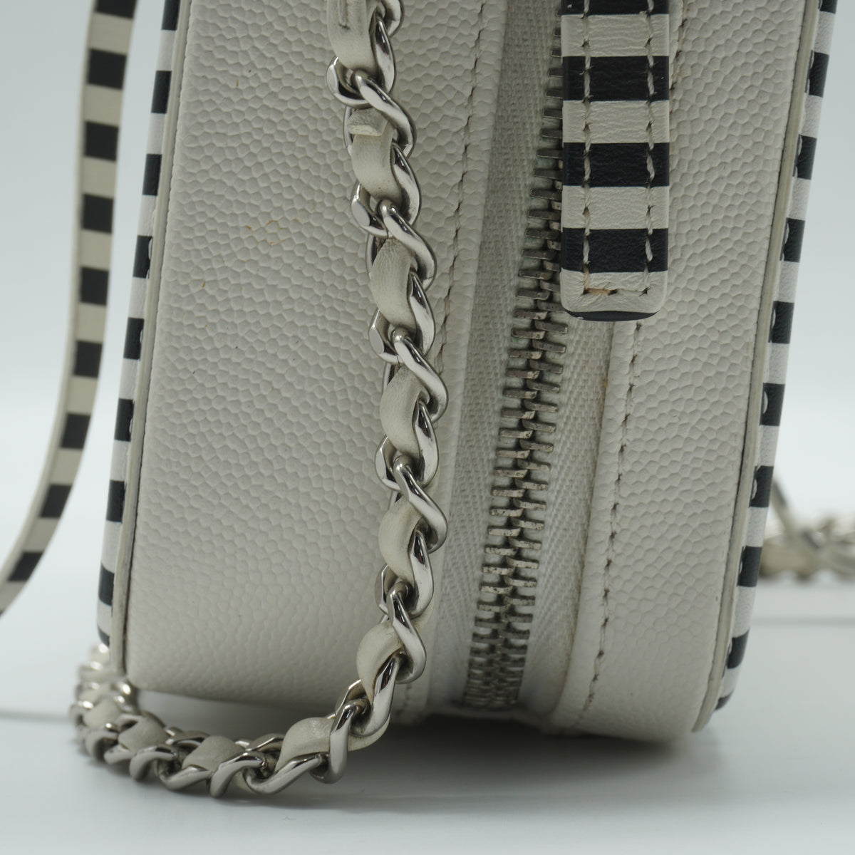 Chanel Vanity Case Small White SHW