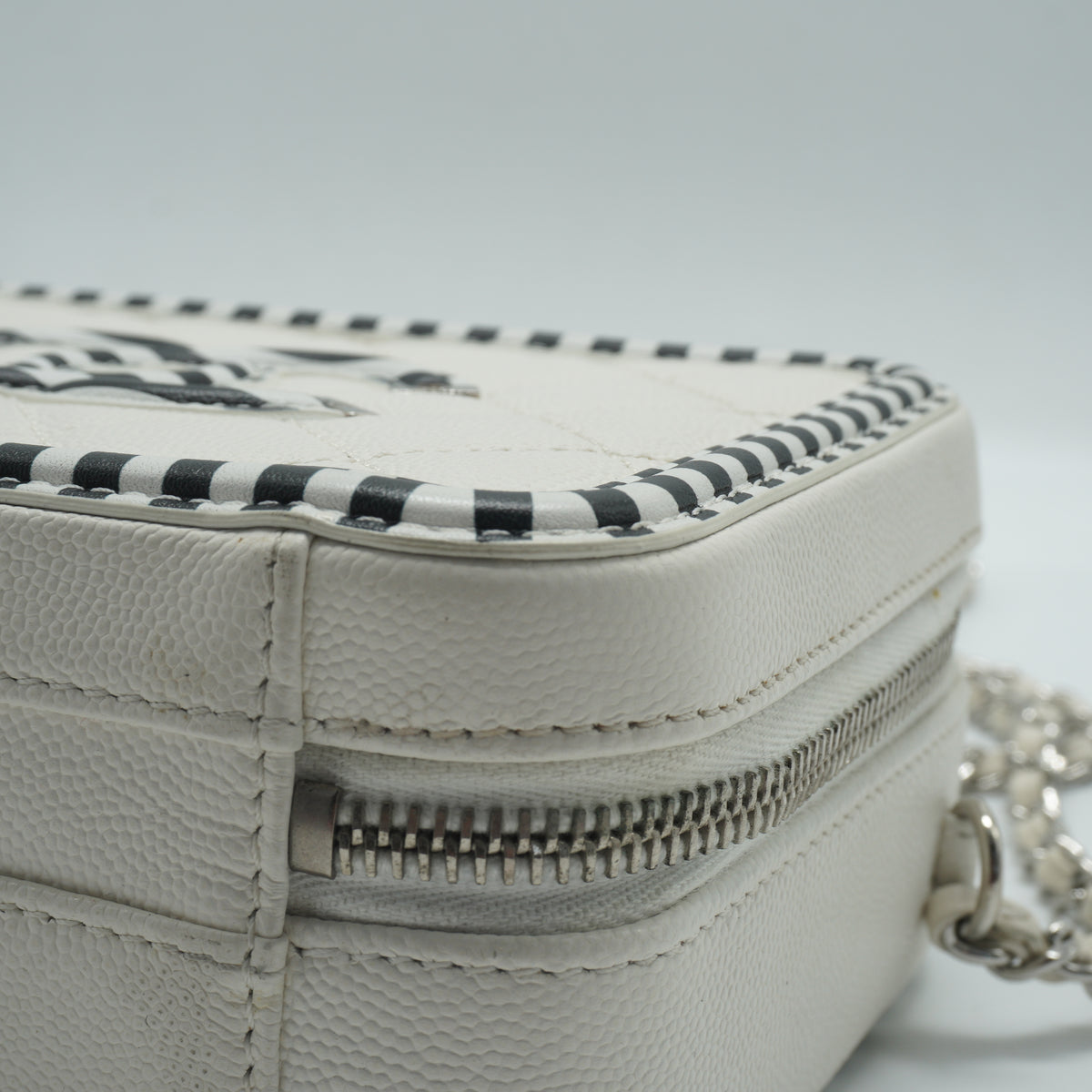 Chanel Vanity Case Small White SHW