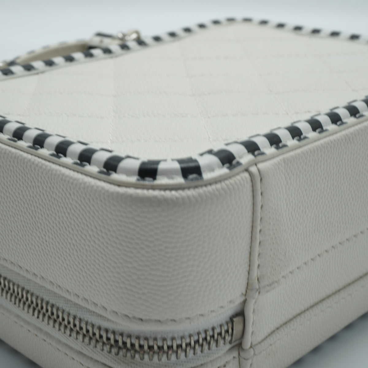 Chanel Vanity Case Small White SHW