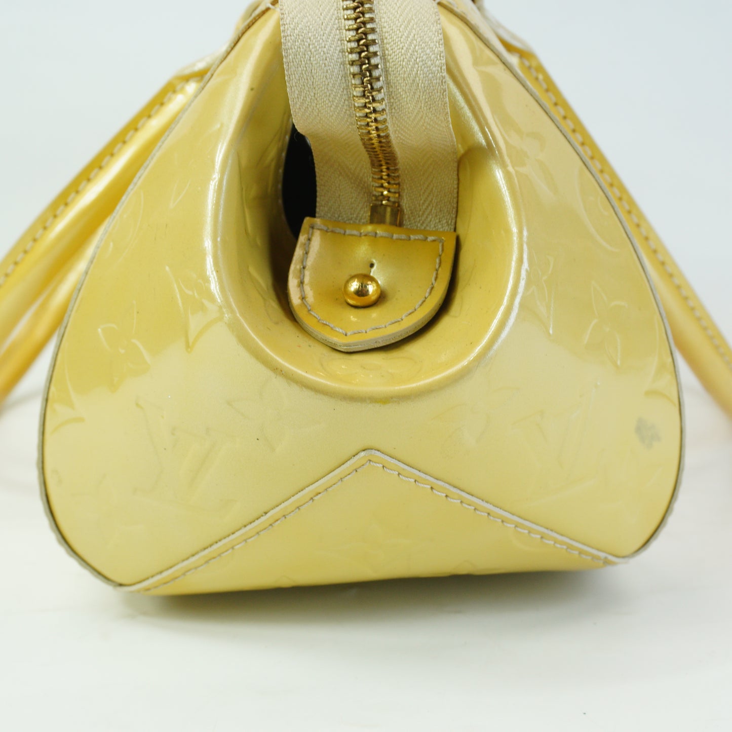 Louis Vuitton	Sherwood PM Handbag GHW Yellow