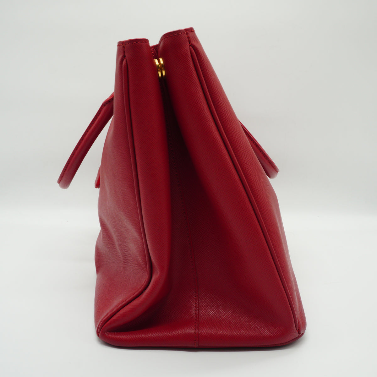 Prada	Galleria Tote Bag Red Large GHW