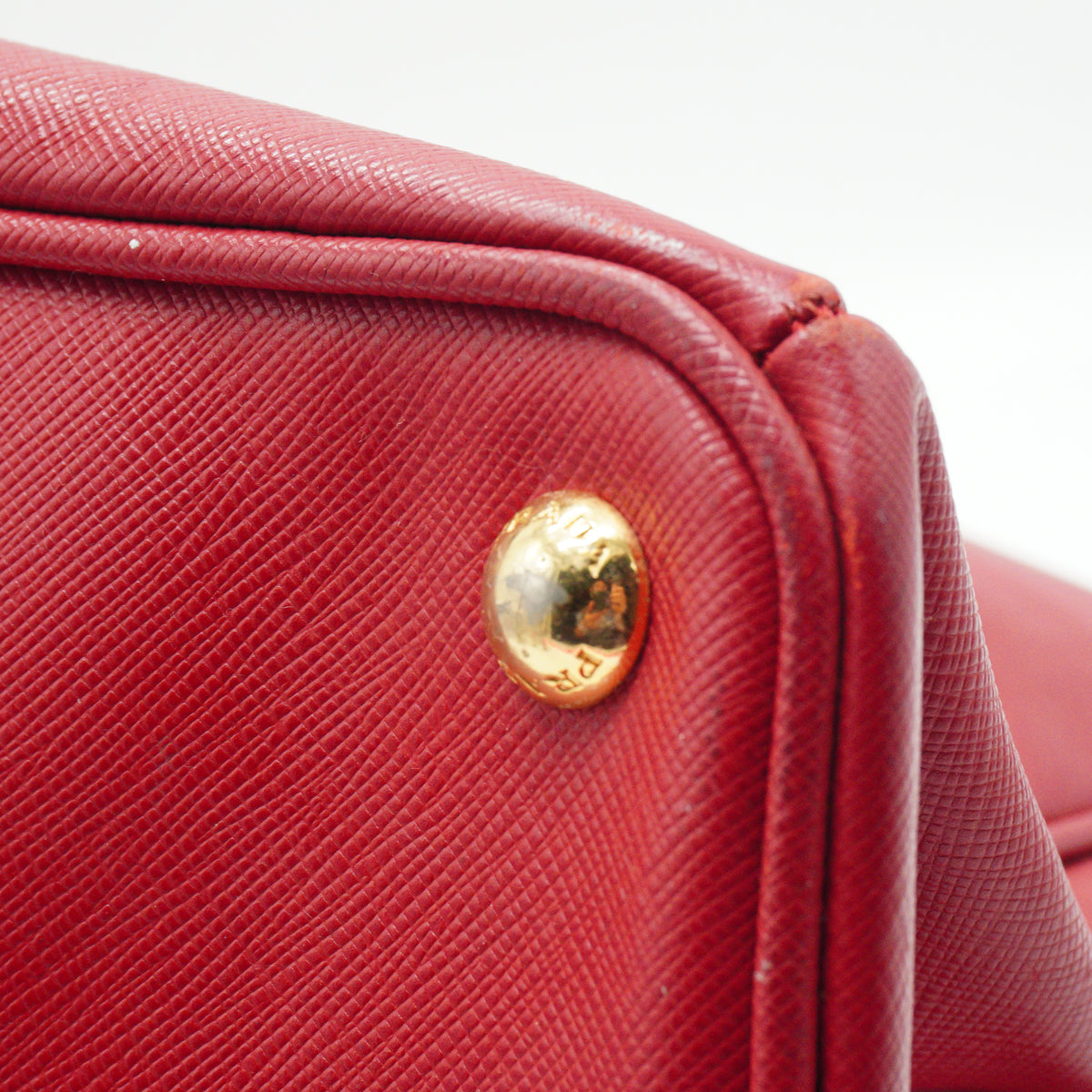 Prada	Galleria Tote Bag Red Large GHW