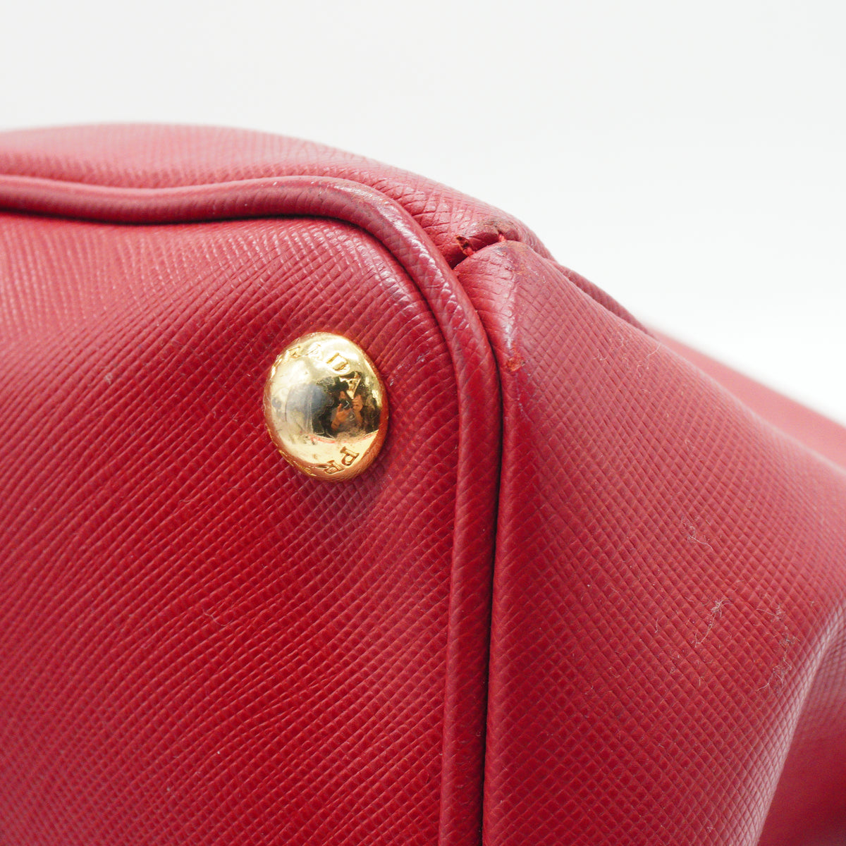 Prada	Galleria Tote Bag Red Large GHW