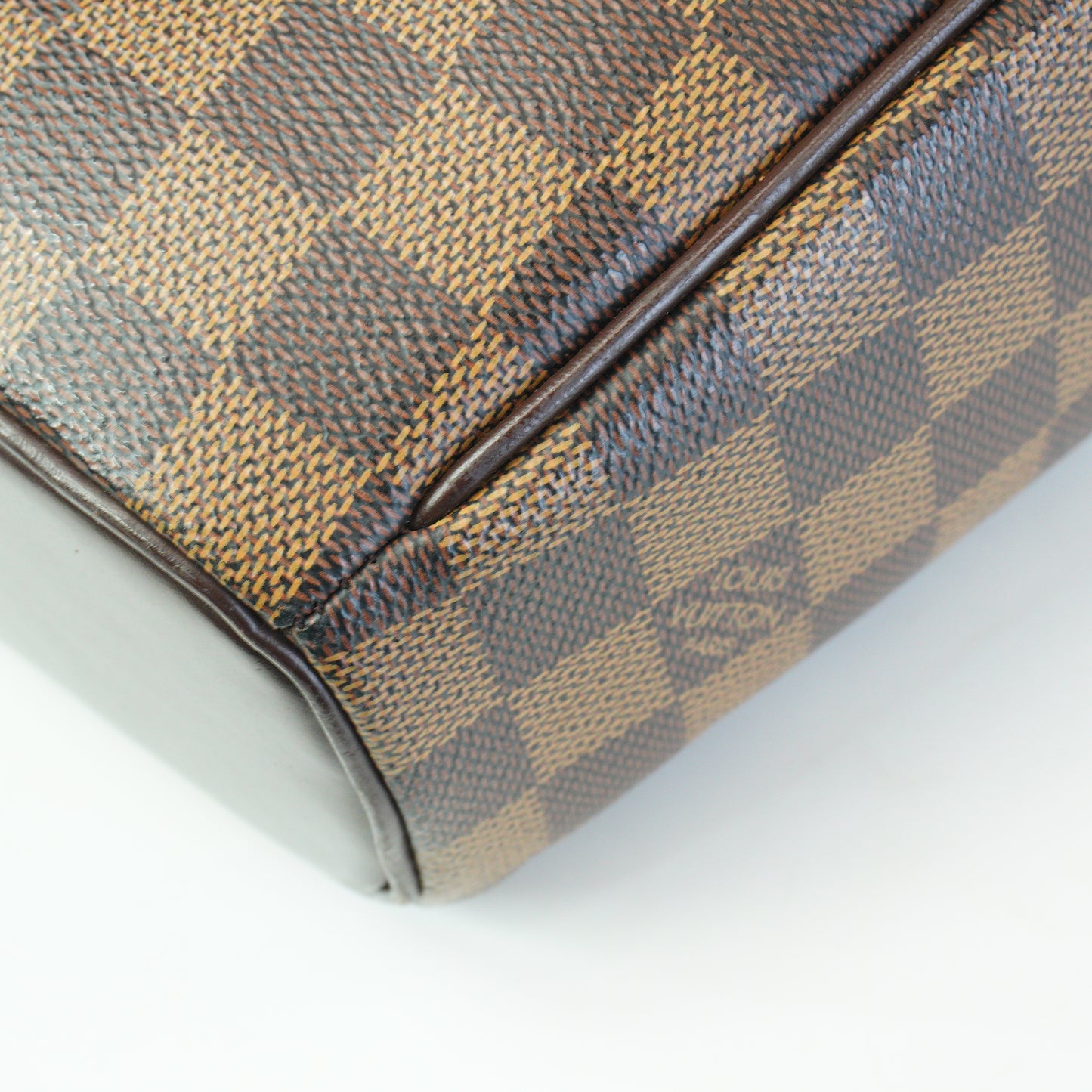 Louis Vuitton	Sarria Seau Handbag GHW Small