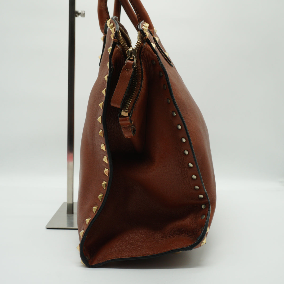 Valentino	Rockstud Dome Bag Saddle Brown Medium GHW
