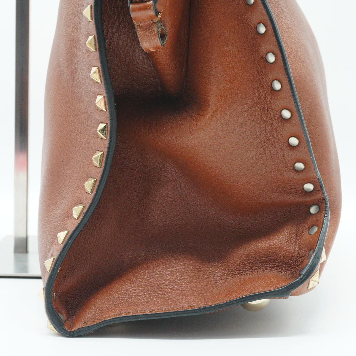 Valentino	Rockstud Dome Bag Saddle Brown Medium GHW