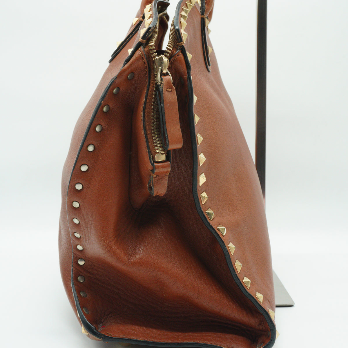 Valentino	Rockstud Dome Bag Saddle Brown Medium GHW