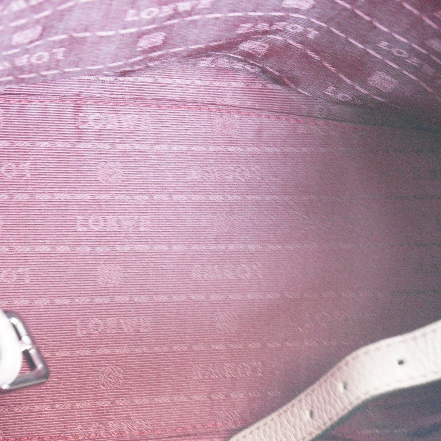 Loewe Alamo 28 Handbag Pink SHW