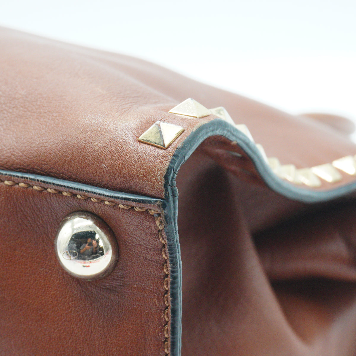 Valentino	Rockstud Dome Bag Saddle Brown Medium GHW
