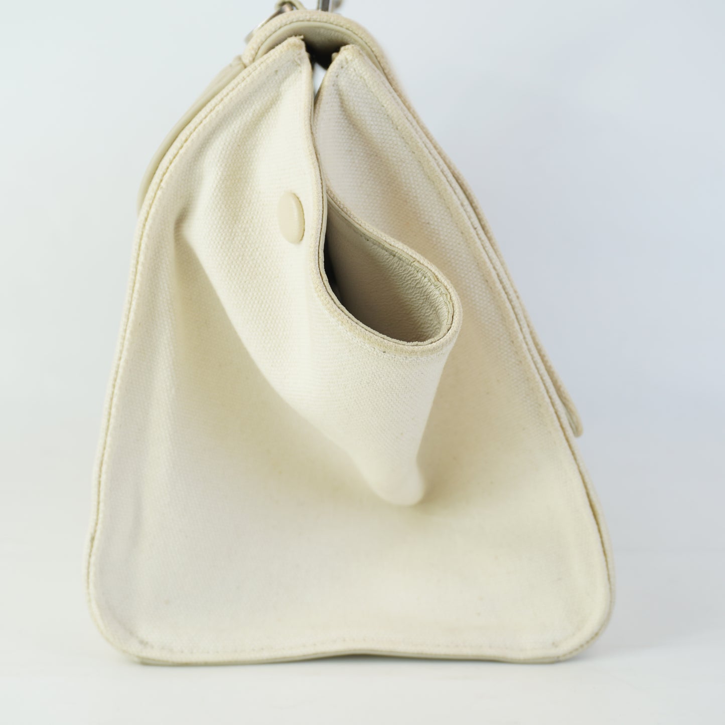 Celine Trapeize White