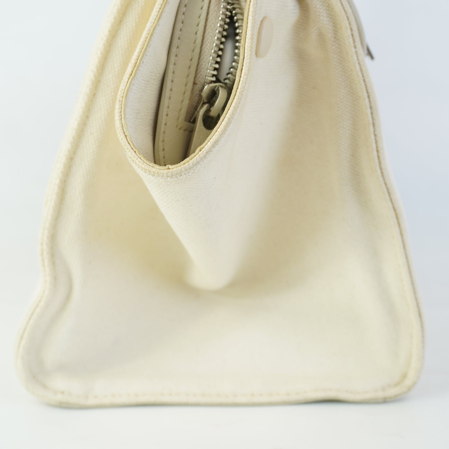 Celine Trapeize White