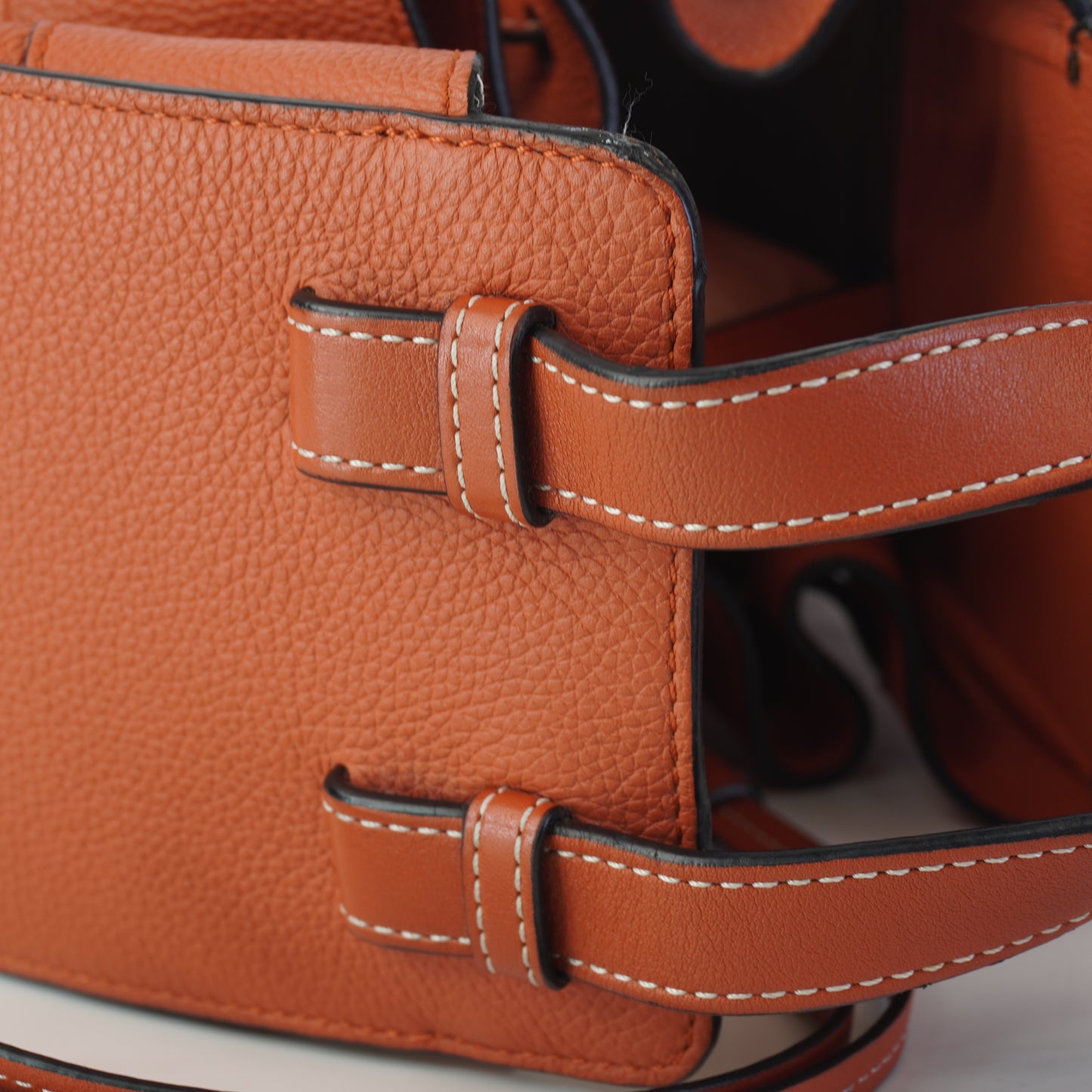 Loewe Hammock Caramel Calfskin