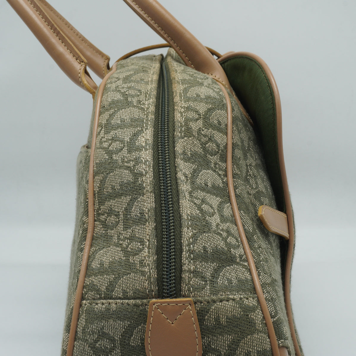 Dior	Diorissimo Saddle Bowler Bag Large Olive GHW