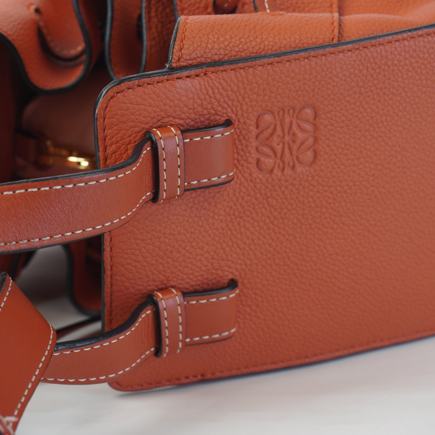 Loewe Hammock Caramel Calfskin