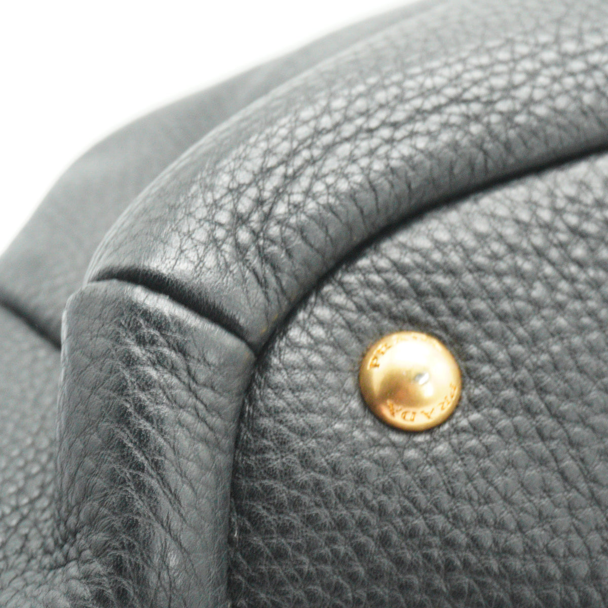 Prada	Vitello Daino Sacca 2 Manici Hobo Bag Black Large GHW