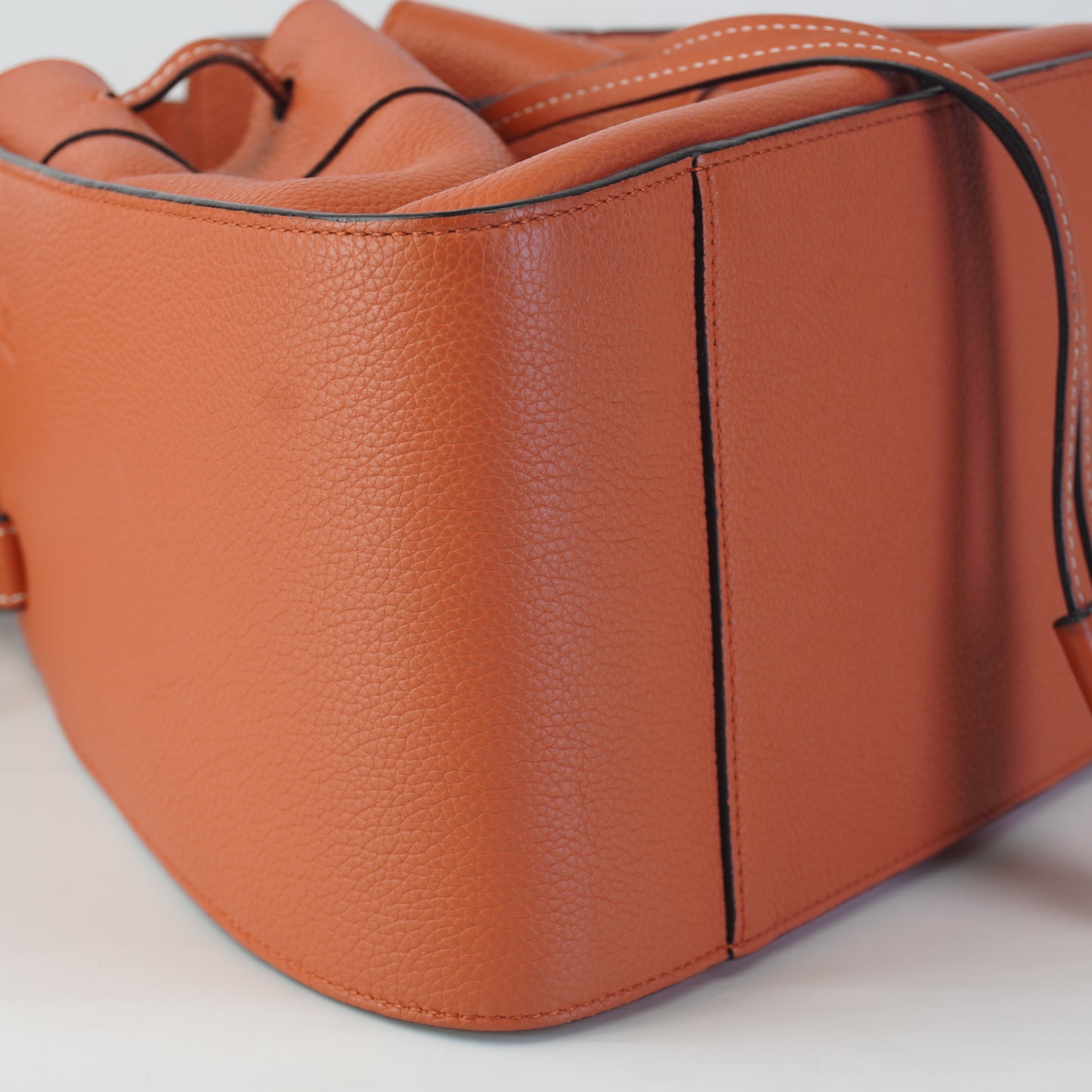 Loewe Hammock Caramel Calfskin