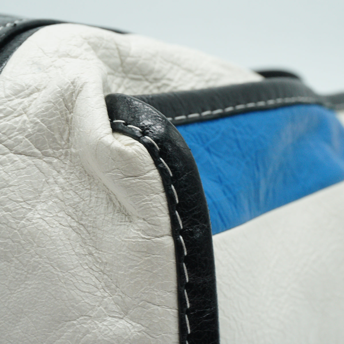 Balenciaga	Bazar Shopper Tote Bag Blue/whit/black Medium SHW