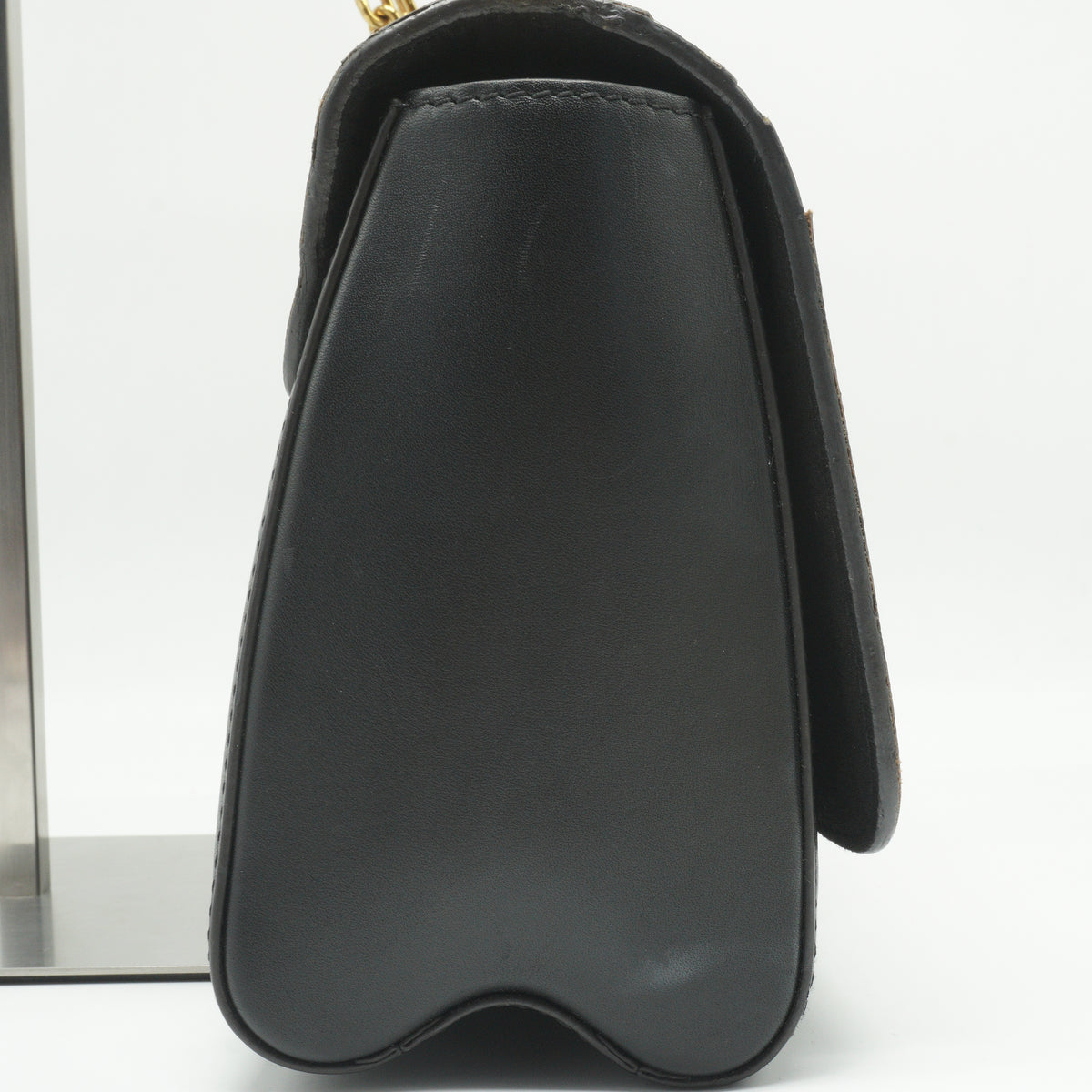 Louis Vuitton	Twist Handbag Limited Edition Brogue Reverse Monogram Canvas and Leather MM GHW