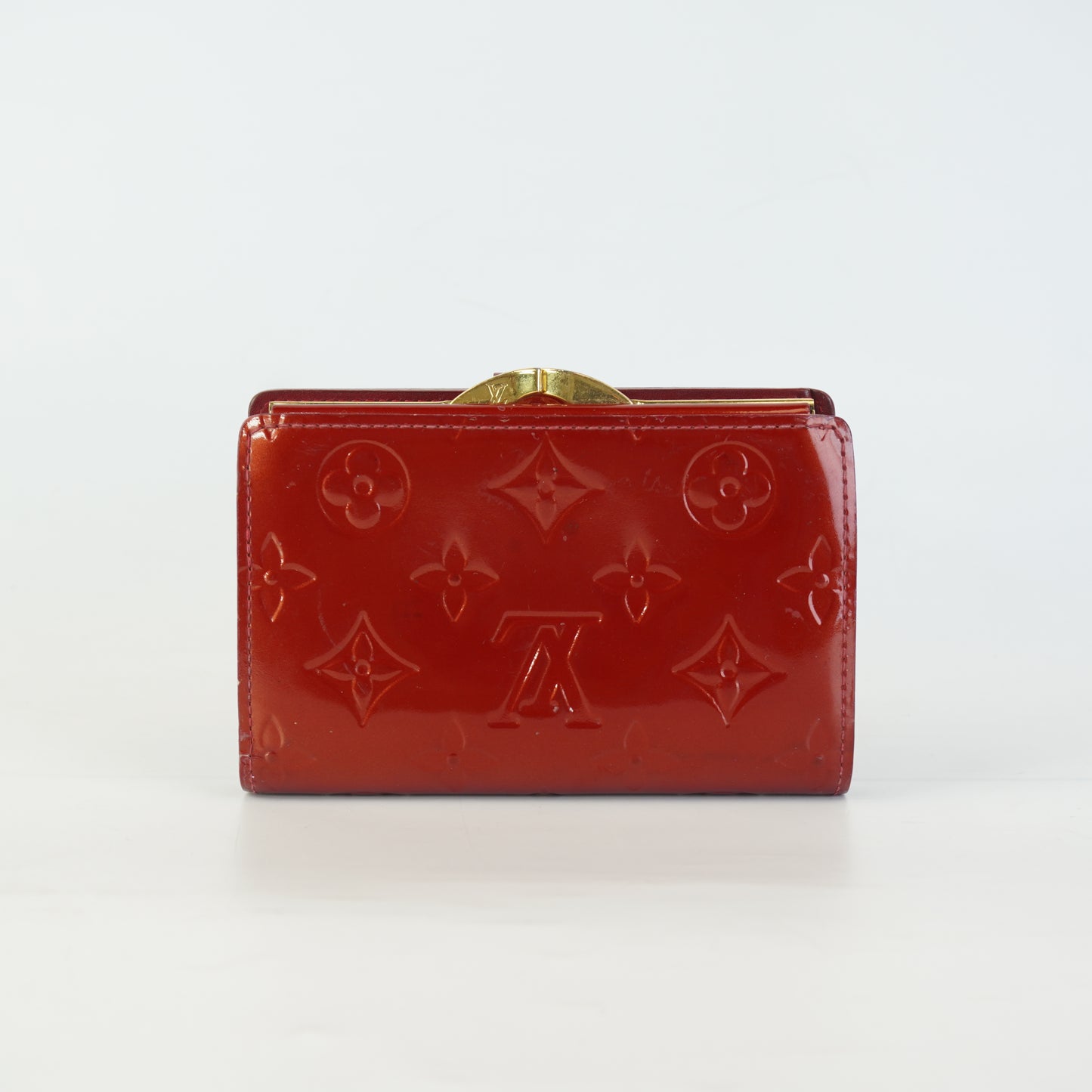 Louis Vuitton	Vernis Wallet Red