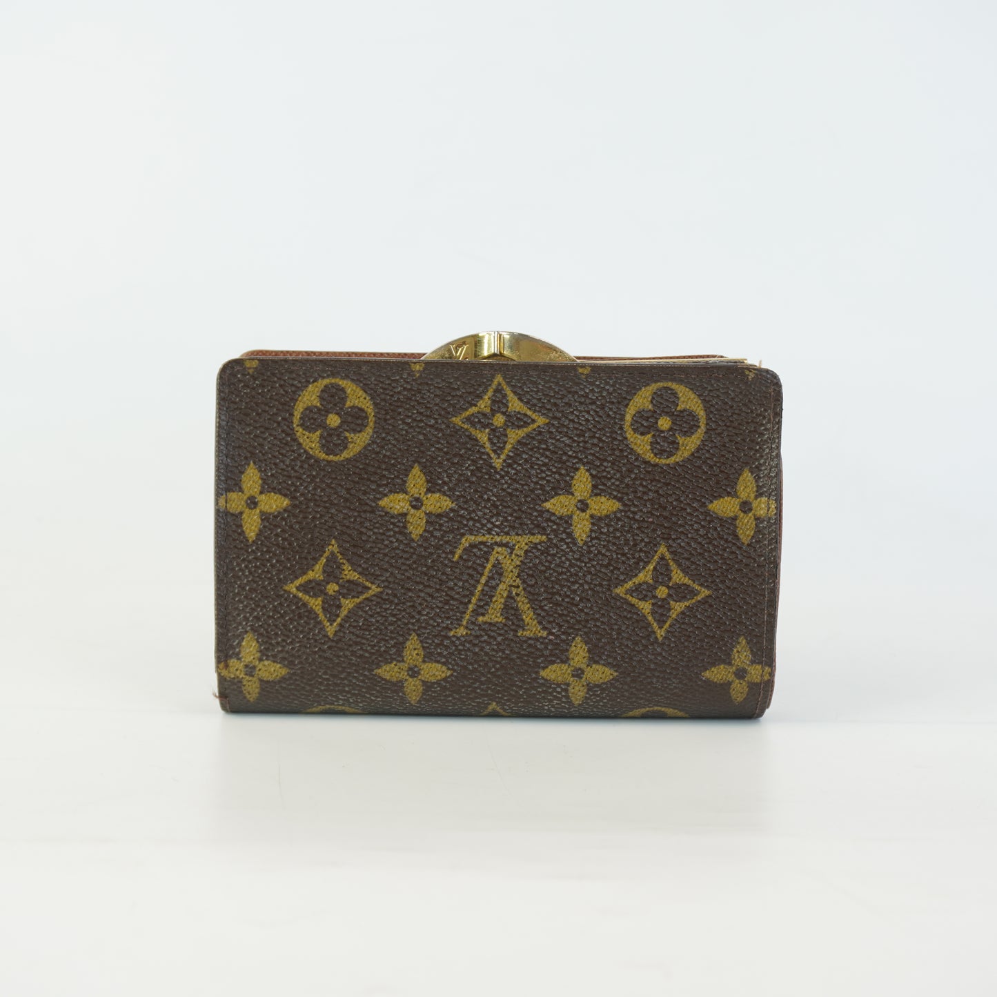 Louis Vuitton	Classic Snap Wallet Mono