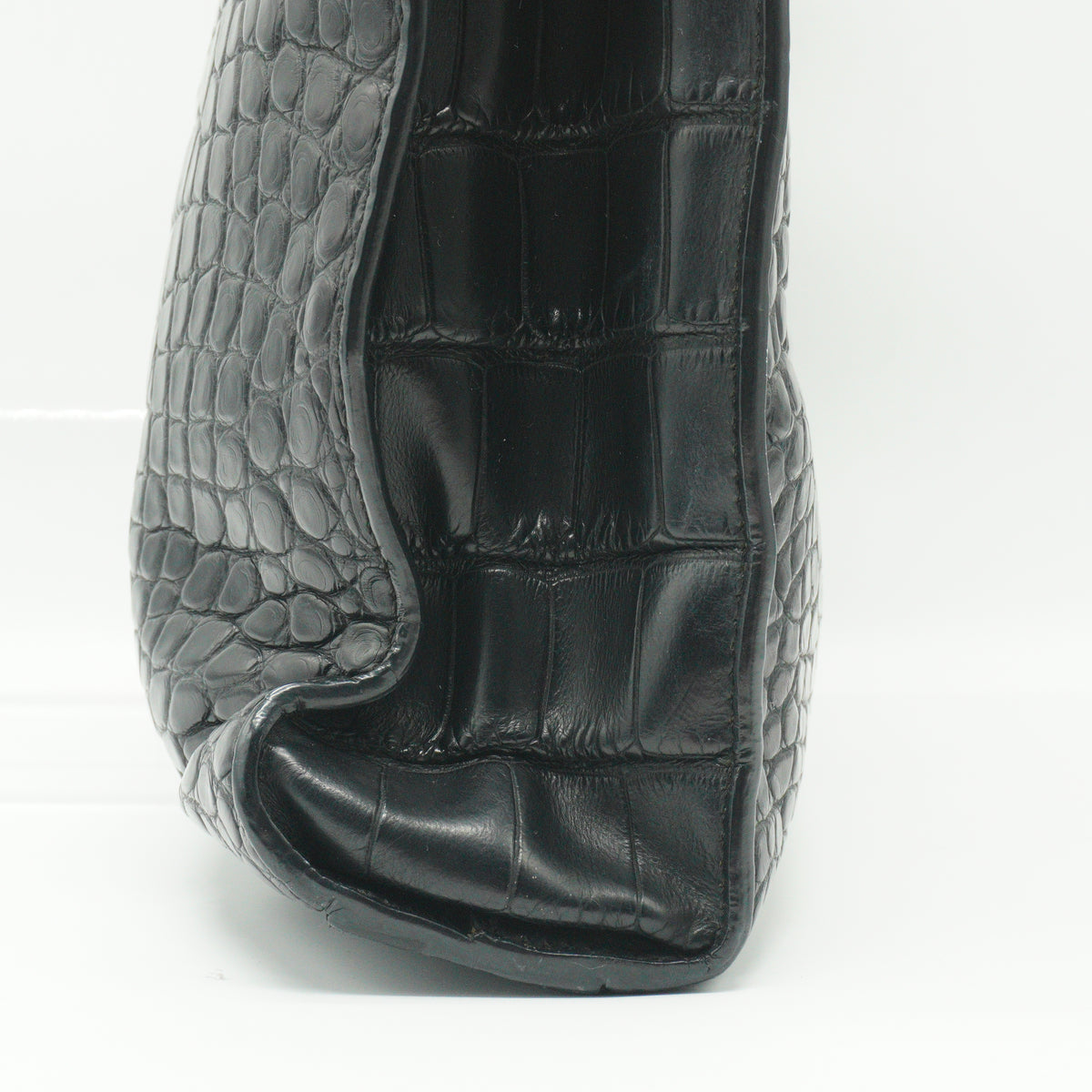 Fendi	Vintage black crocodile shoulder bag Large SHW