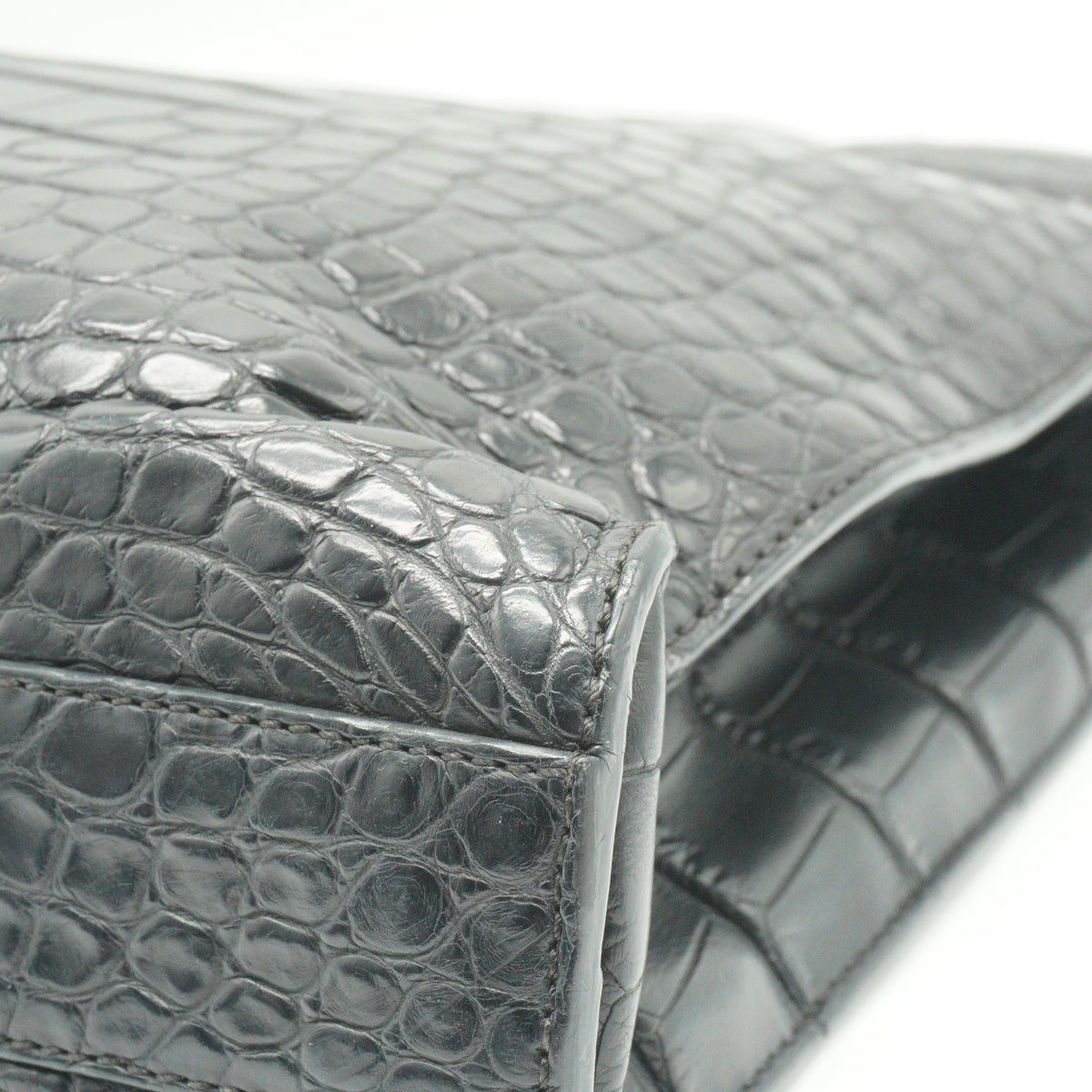 Fendi	Vintage black crocodile shoulder bag Large SHW