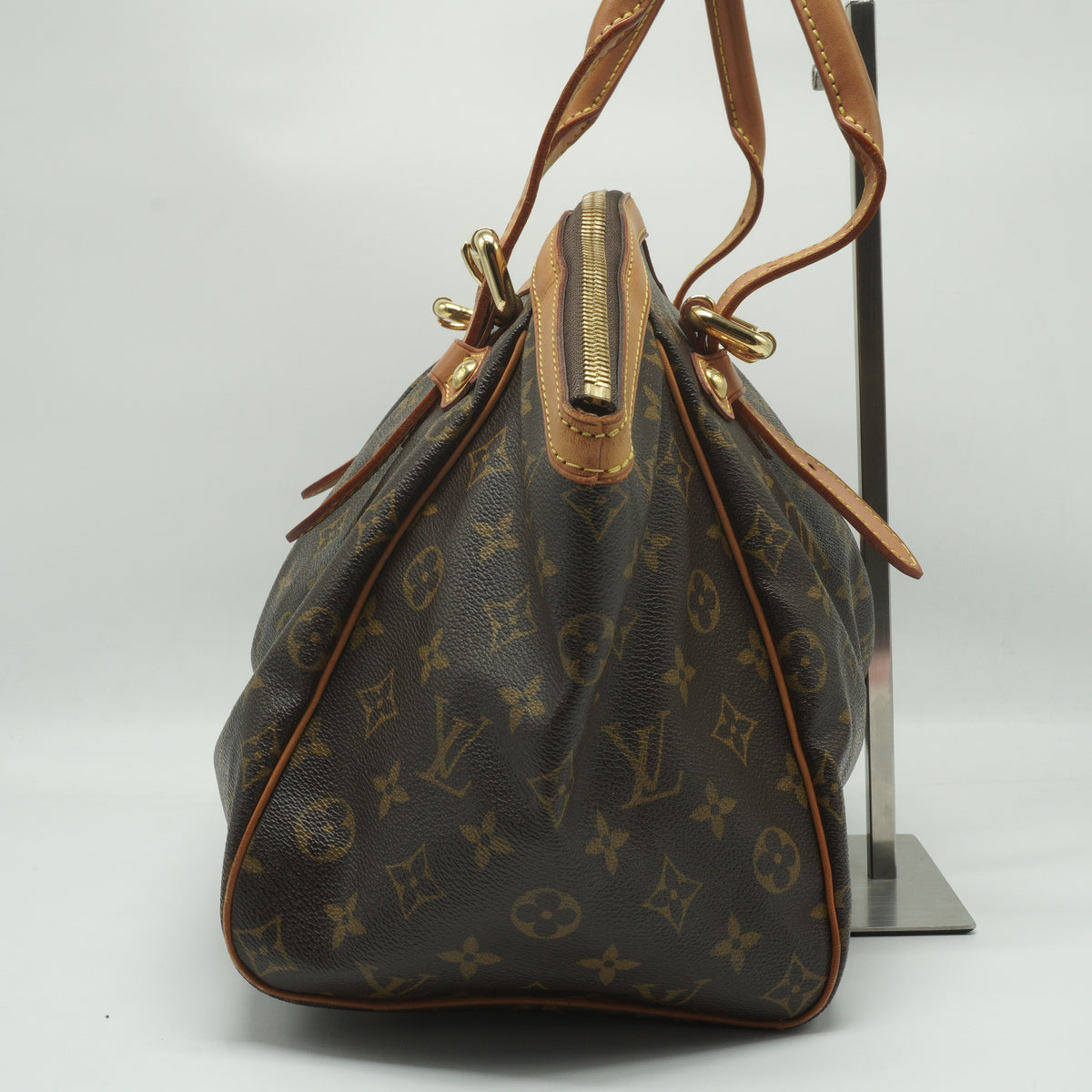 Louis Vuitton	Tivoli Monogram Canvas GM