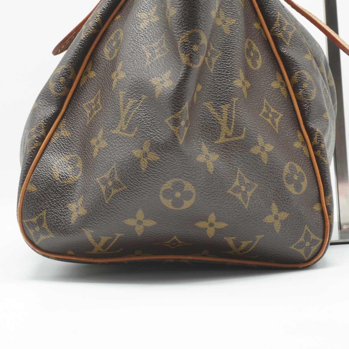 Louis Vuitton	Tivoli Monogram Canvas GM