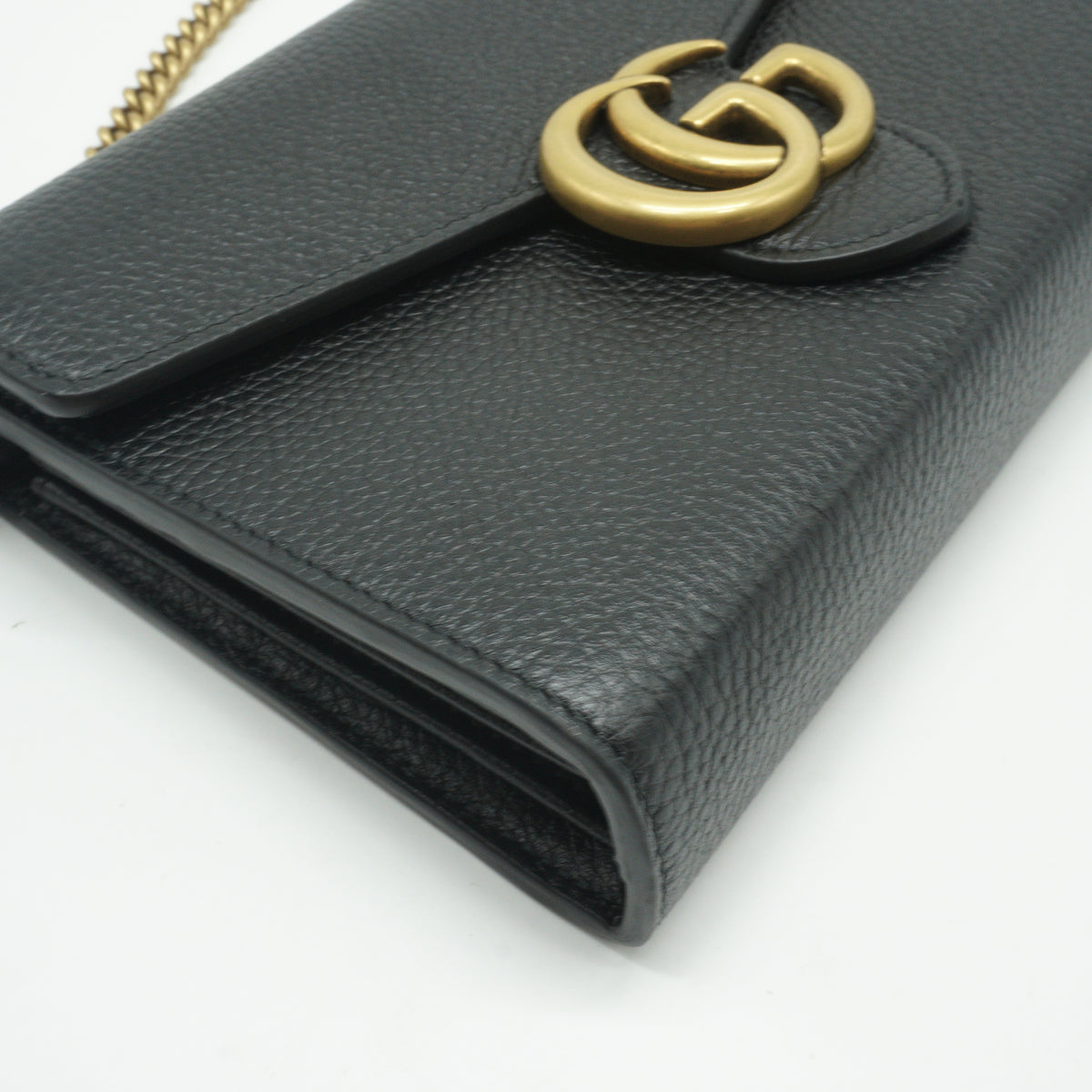 Gucci GG Marmont Textured Leather Wallet On Chanin Black GHW