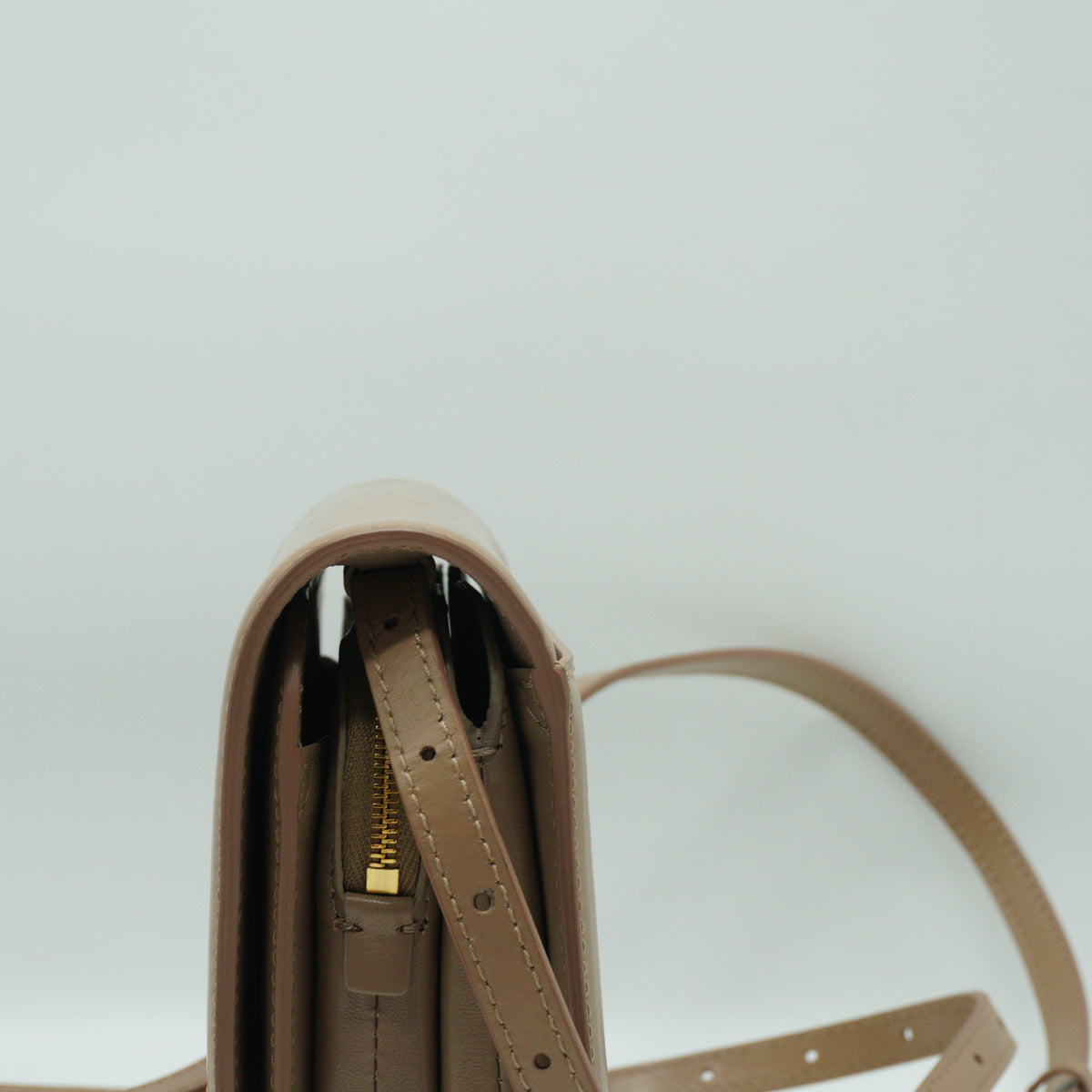 Balenciaga	B Small Crossbody Bag Tan GHW