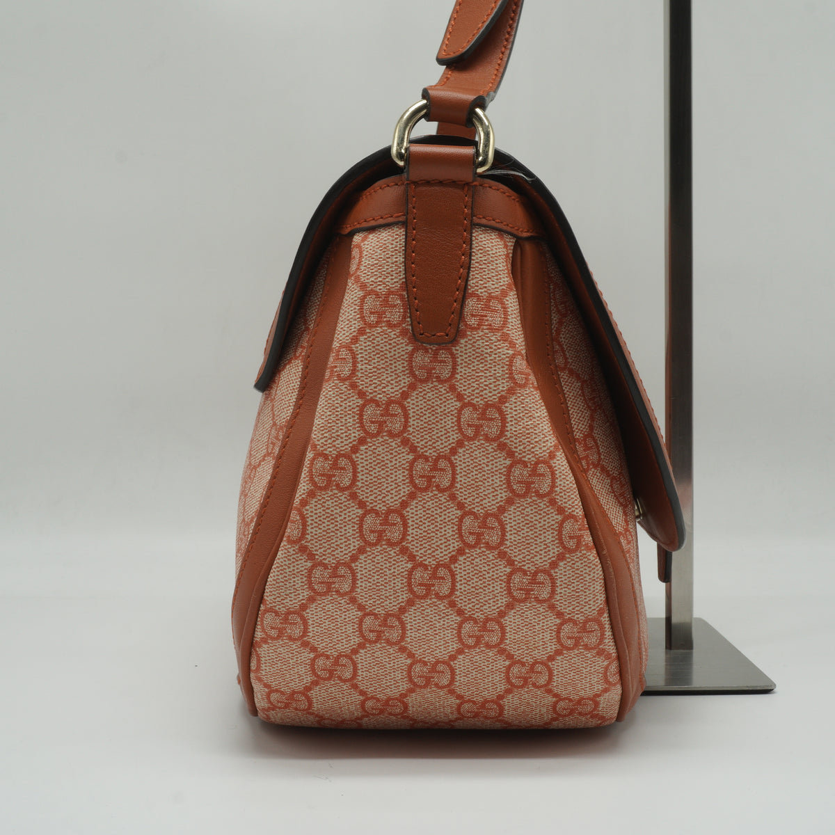 Gucci GG Supreme Stirrup Crossbody Bag Large SHW