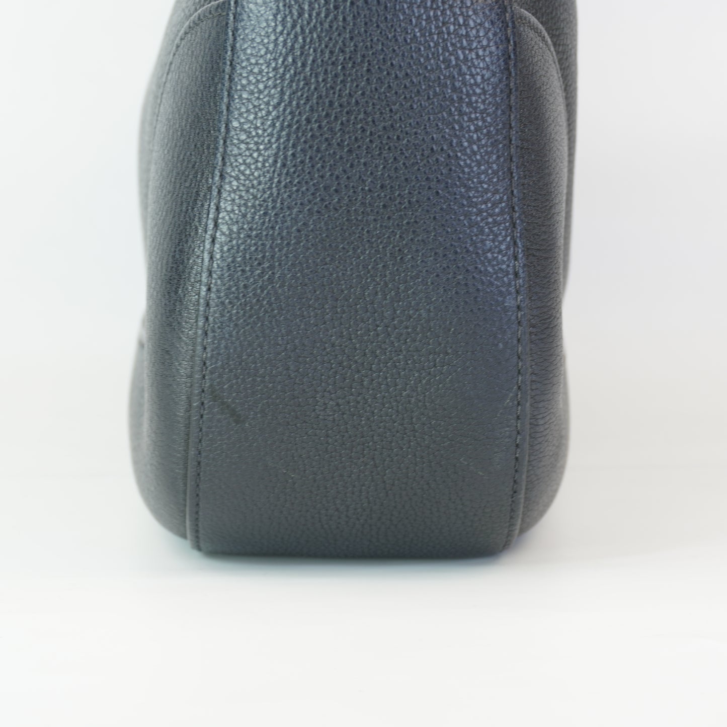 Prada Vitello Phenix Hobo
