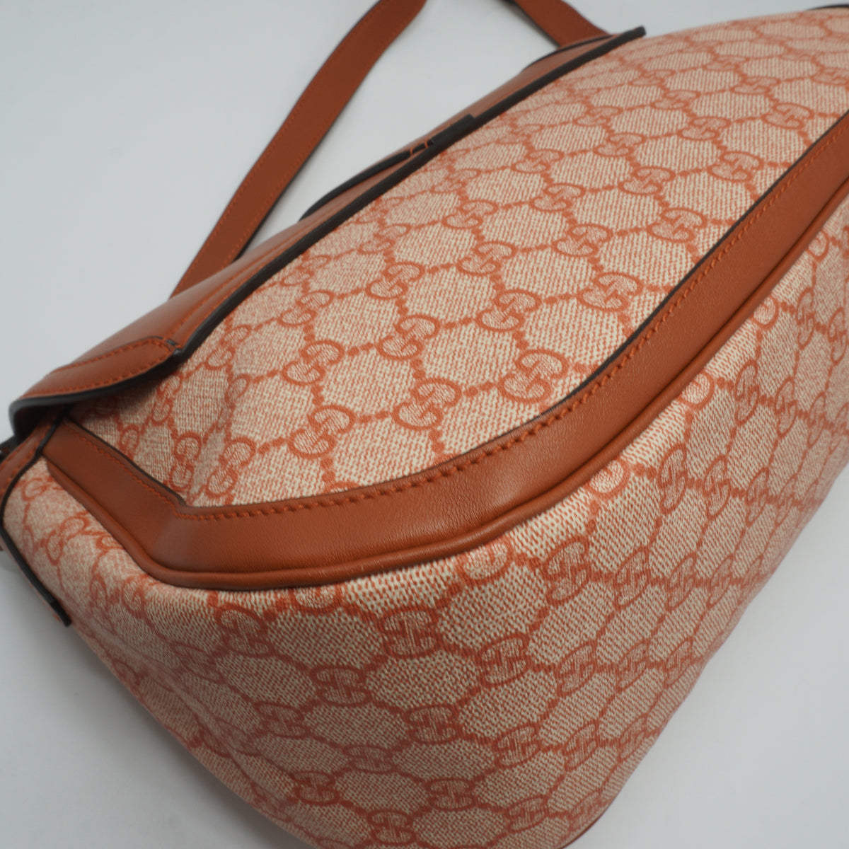 Gucci GG Supreme Stirrup Crossbody Bag Large SHW