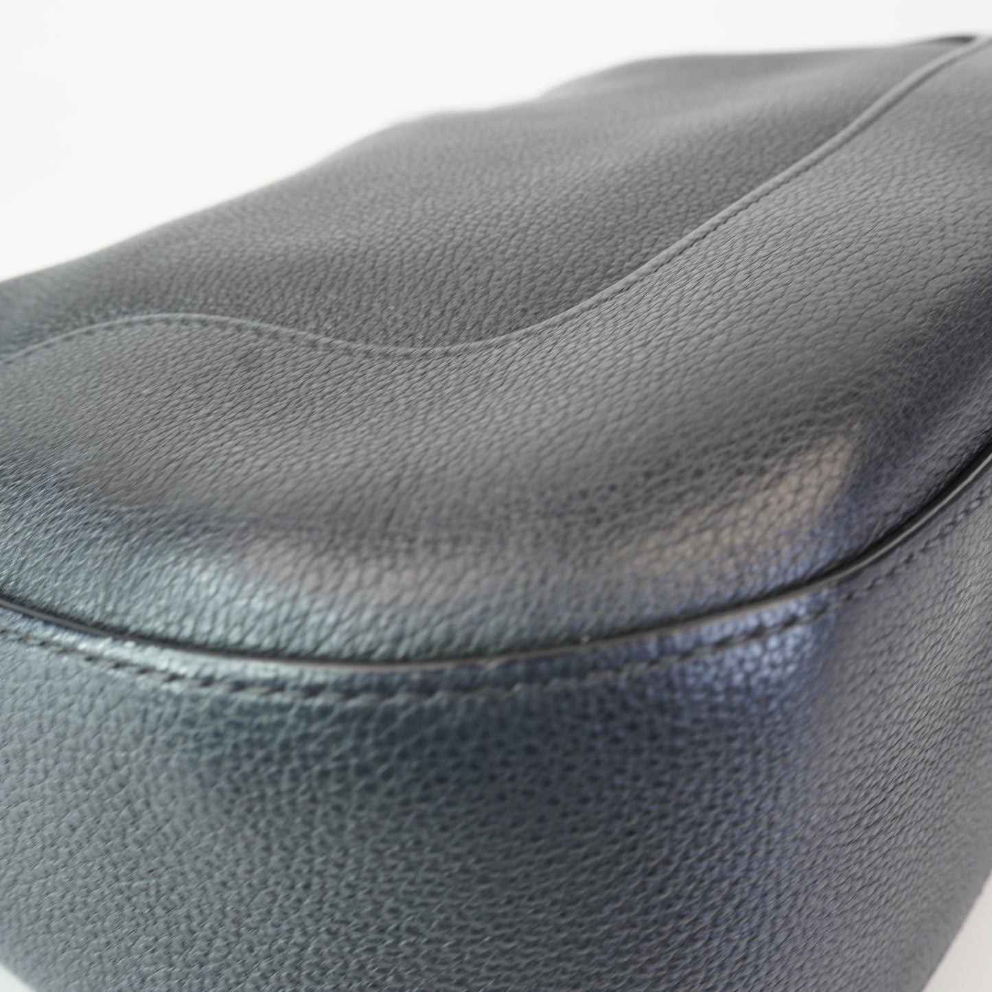 Prada Vitello Phenix Hobo