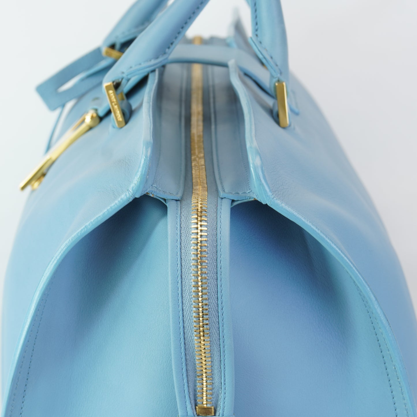 YSL	Cabas Chyc Light Blue