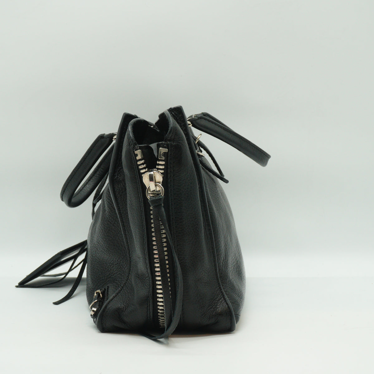 Balenciaga	Papier A6 Zip Around Tote Bag Black Small SHW