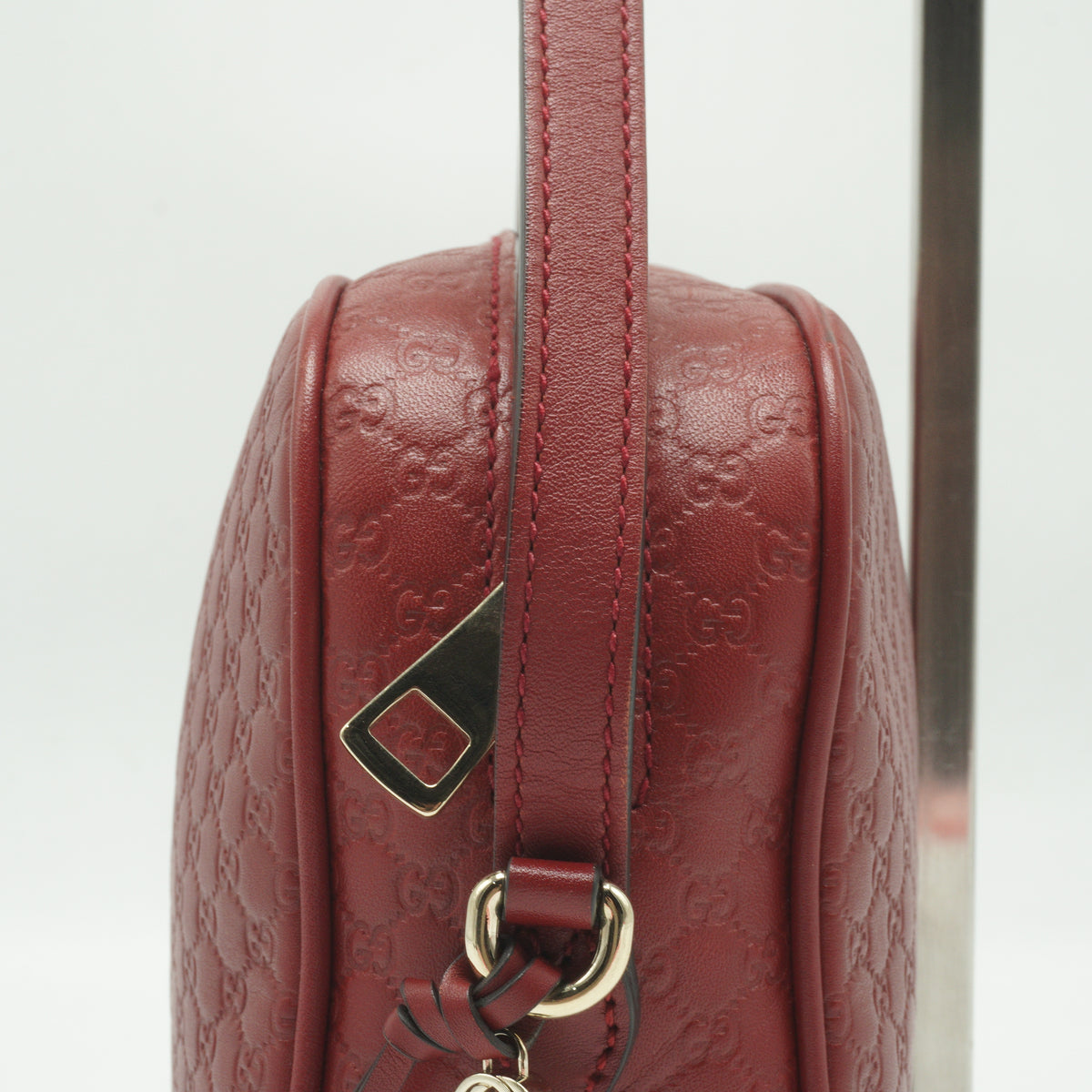 Gucci	Microuccissima Leather Mini Bree Red Crossbody Bag BHW
