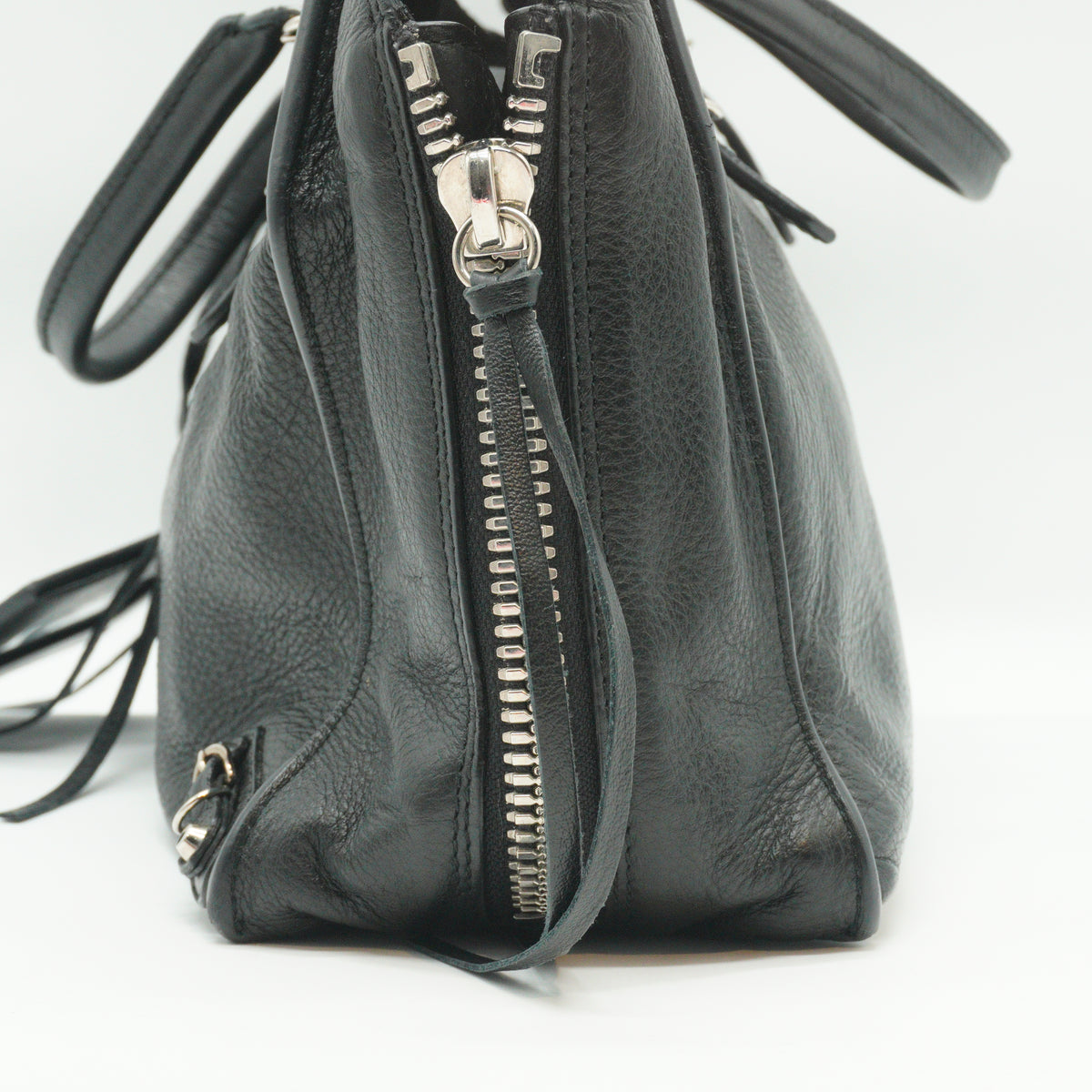 Balenciaga	Papier A6 Zip Around Tote Bag Black Small SHW