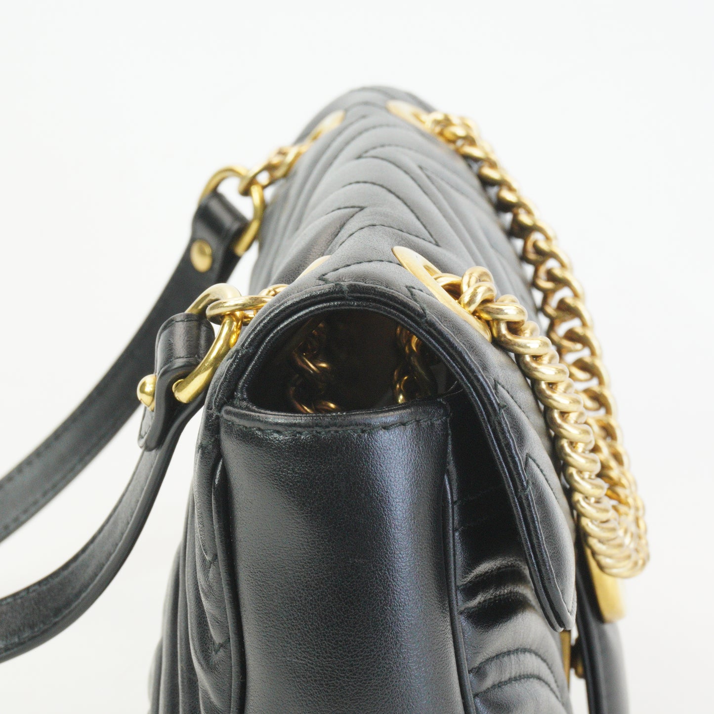 Gucci Marmont Matlasse Shoulder Bag Black GHW Medium