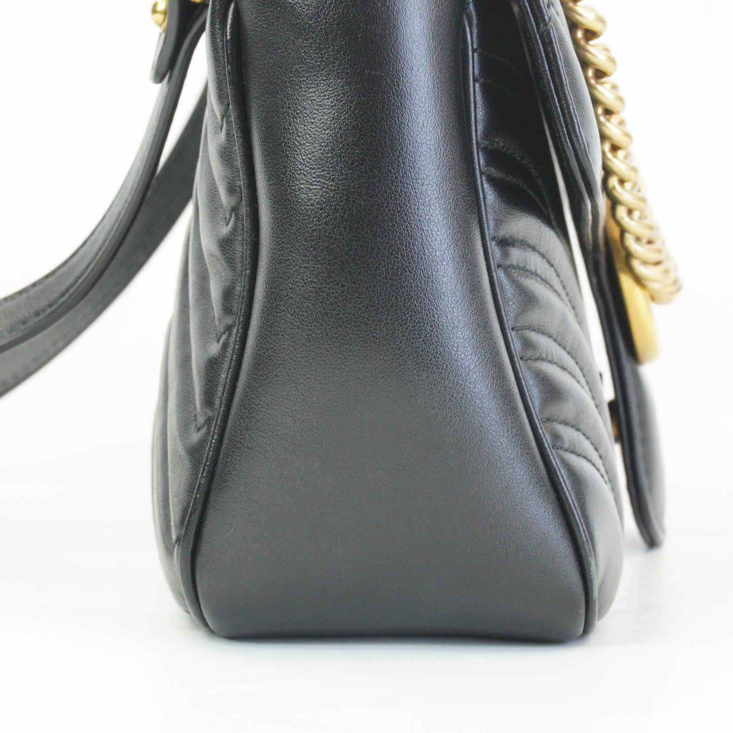 Gucci Marmont Matlasse Shoulder Bag Black GHW Medium