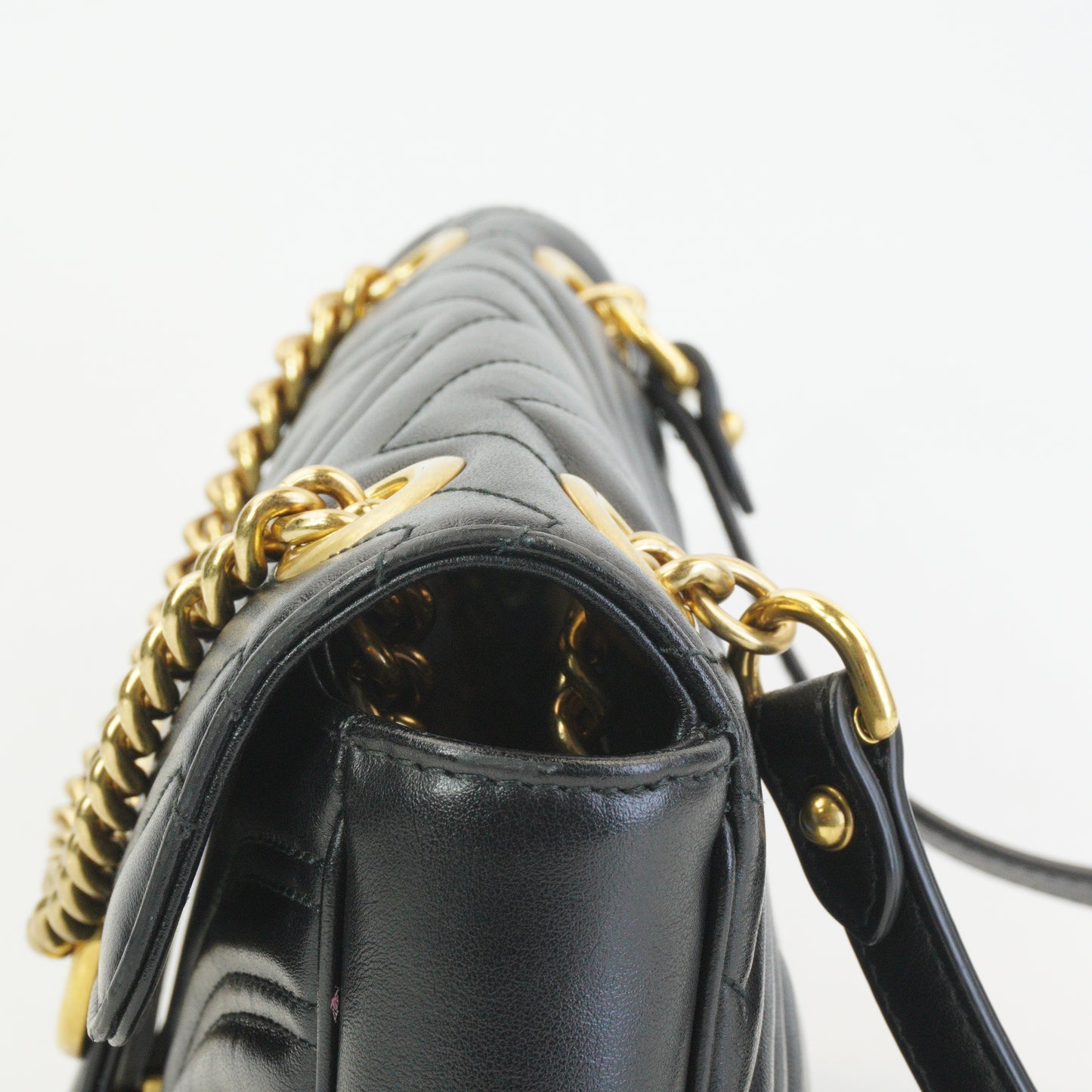 Gucci Marmont Matlasse Shoulder Bag Black GHW Medium