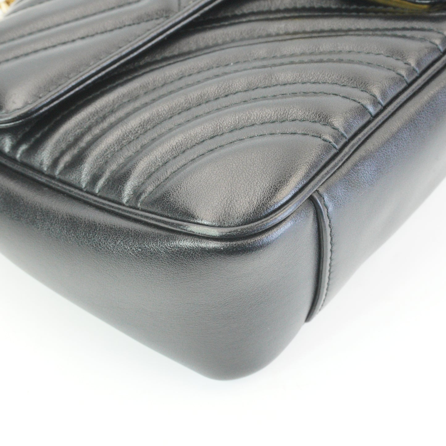 Gucci Marmont Matlasse Shoulder Bag Black GHW Medium