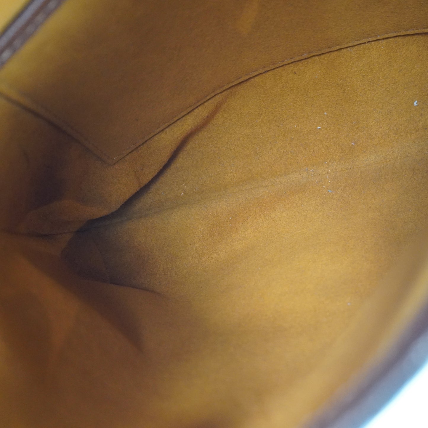 Louis Vuitton	Monogram Mussette