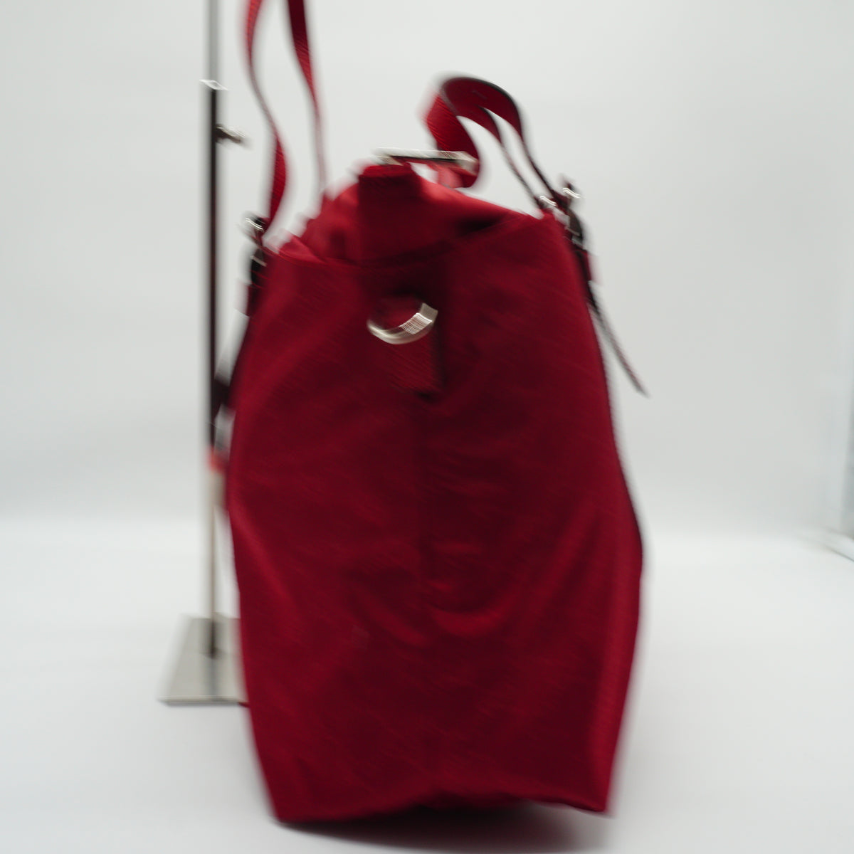 Gucci	GG Nylon 2-Way Satchel Large Red Tote SHW