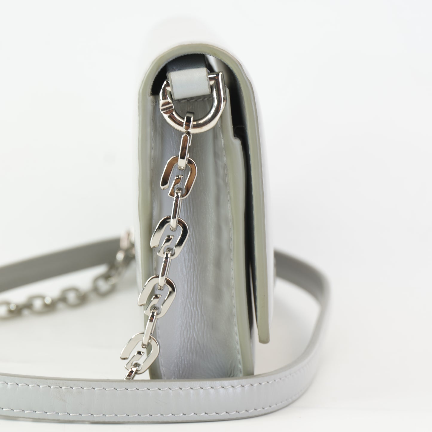 Givenchy Wallet-on-chain pale grey polished leather